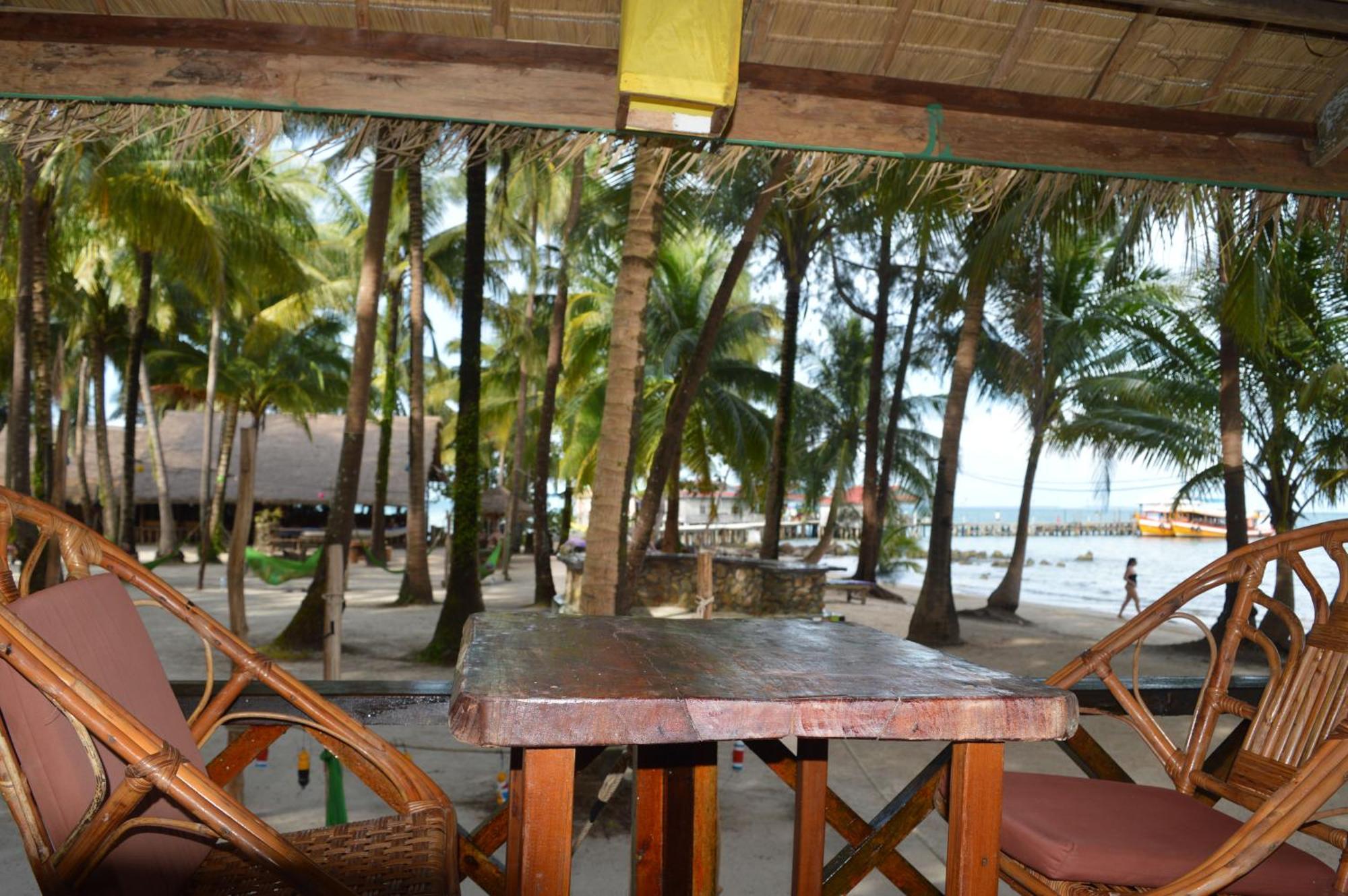 Palm Beach Bungalow Resort Prek Svay Village Exterior photo