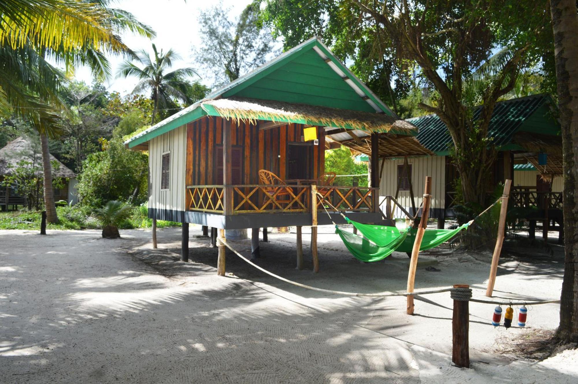 Palm Beach Bungalow Resort Prek Svay Village Exterior photo