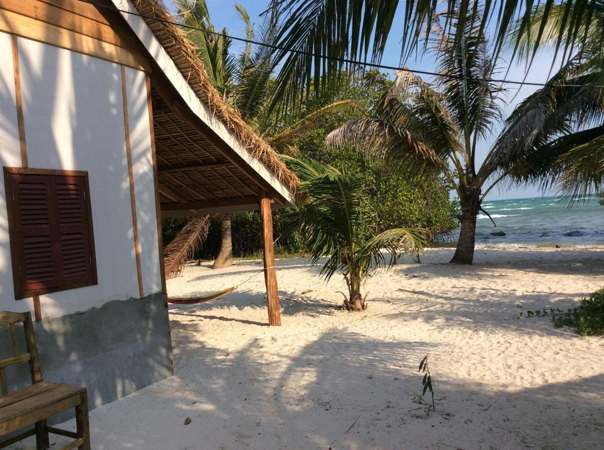Palm Beach Bungalow Resort Prek Svay Village Room photo
