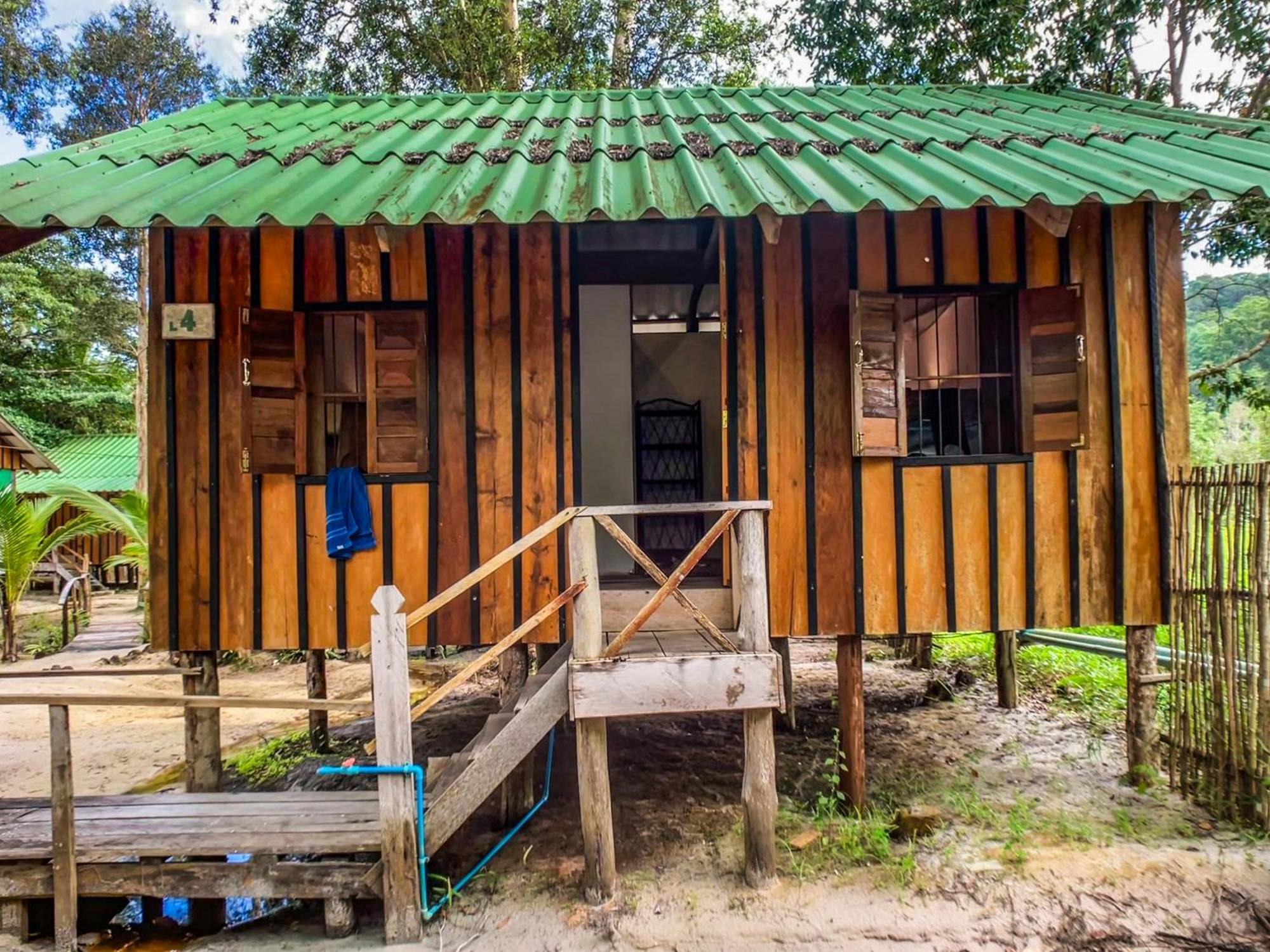 Palm Beach Bungalow Resort Prek Svay Village Room photo